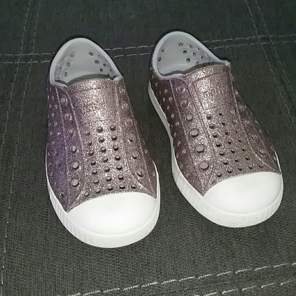 rose gold native shoes